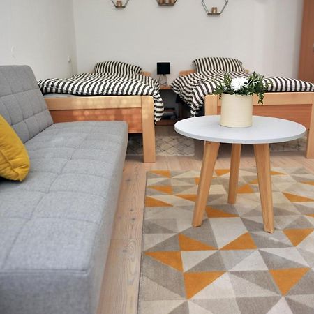 Studio Apartman Bandb Ðakovo エクステリア 写真