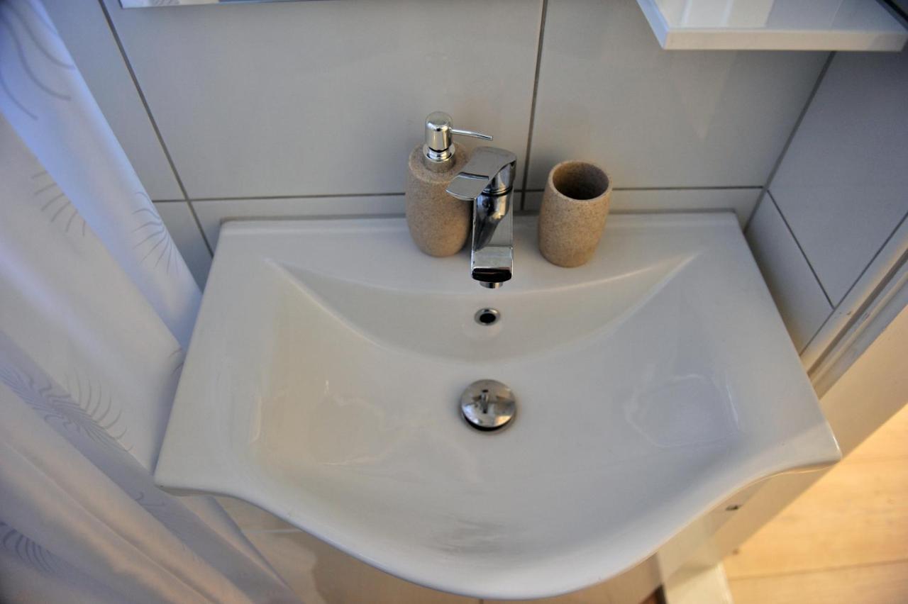 Studio Apartman Bandb Ðakovo エクステリア 写真