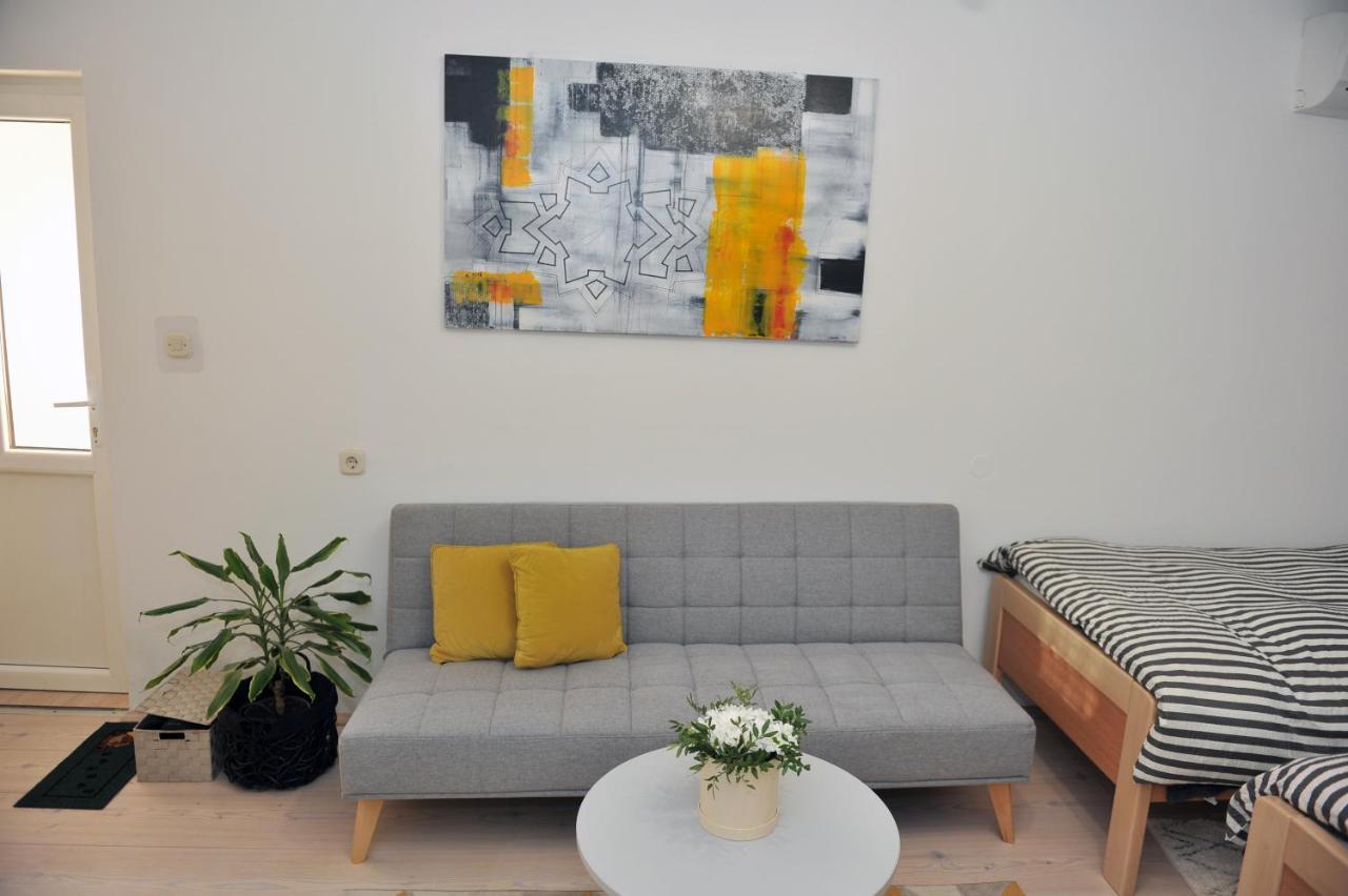 Studio Apartman Bandb Ðakovo エクステリア 写真
